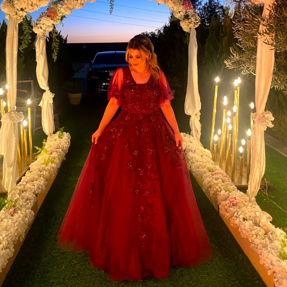 Elegant Burgundy Evening Gown